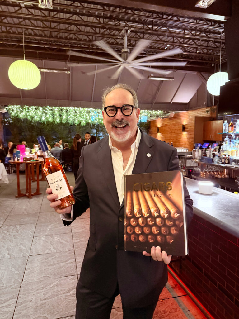 Patroon Cigars, Sig Aaron